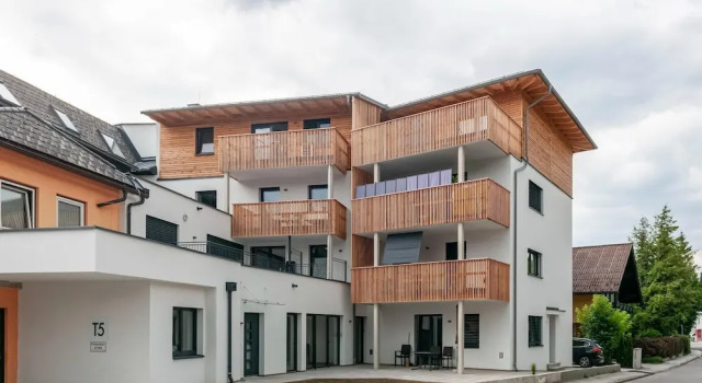 Apartment Near ski Area in Groebming, Rezerwuj Apartament Hotele w Schladming - Dachstein z parkingiem, Parking