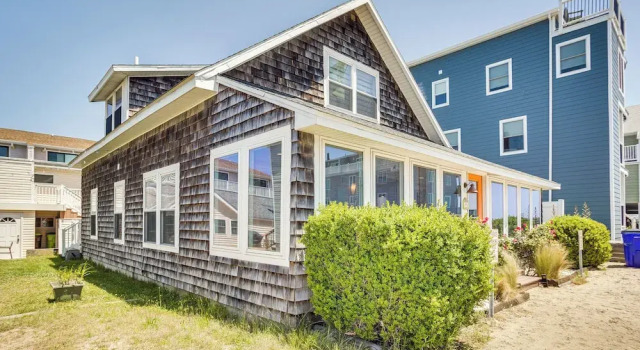 Dewey Beach Cottage Near Ocean - Walk to Beach!