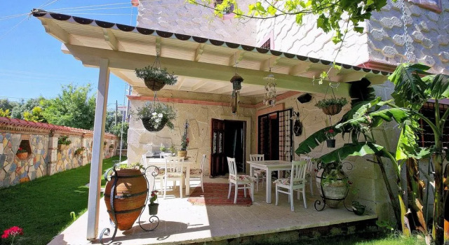 Bardacik Boutique Hotel, Забронировать Бутик-отель Отели Измира с бассейном, Бассейн
