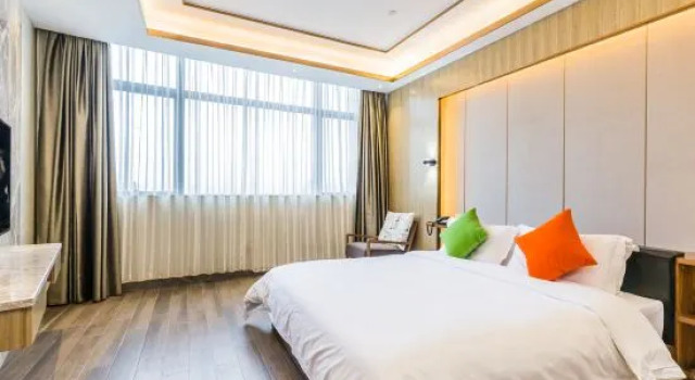 Люкс Deluxe Rimei Hotel (Foshan Sanshui New Power)