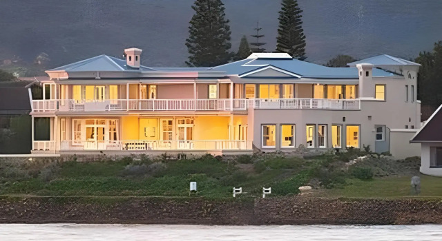 Isola Bella Guest House, Забронировать Гостевой дом Гостевые дома Найсна, Гостевой дом