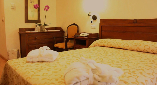 PALASIET Thalasso Clinic&Hotel, Book Hotel Hotels in Azahar Coast with Parking, Parking