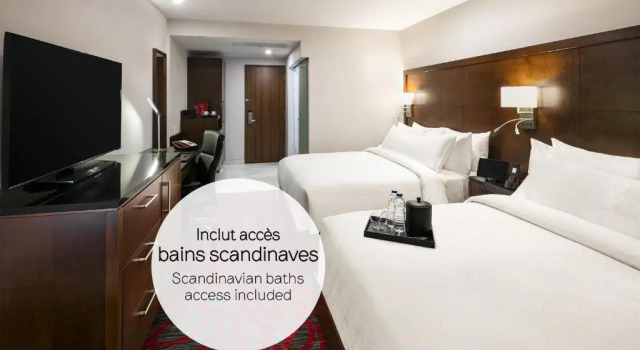 Четырёхместный номер Deluxe OTL Gouverneur Saguenay
