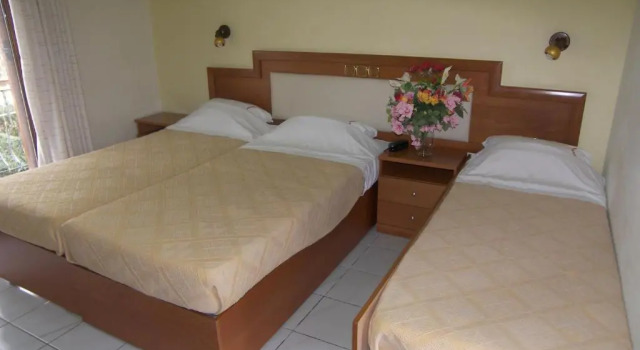 Трёхместный номер Standard Castello Rosso Hotel
