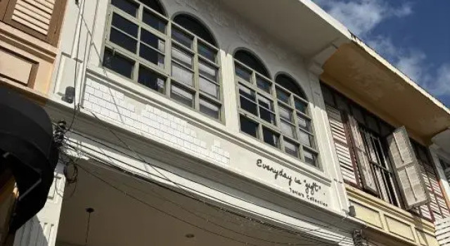 Village 40 Phuket Old Town, Забронировать Отель Отели Пхукета Таун 3 звезды, рядом с Храм Джуи Туи, 3*