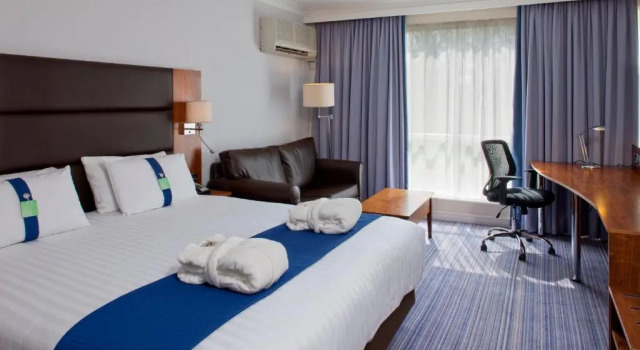 Номер Executive Holiday Inn Newport by IHG