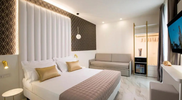 Hotel Cenisio, Забронировать Отель Отели Римини - центра городов - Римини с бассейном, Бассейн