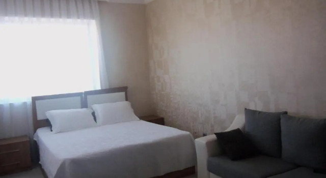 Palm Beach Hotel, Book Hotel Hoteller i Samegrelo Zveno-Svaneti med pool, Swimmingpool