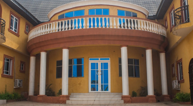 Sarank Garden Hotel