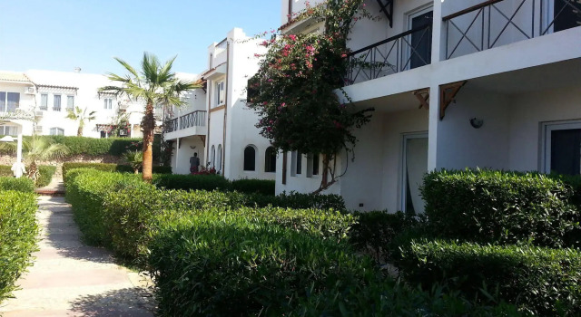 Logaina Sharm Resort