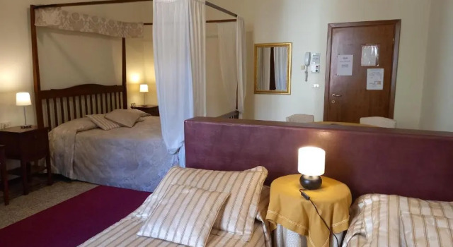 Четырёхместный номер Standard Hotel Tourist House