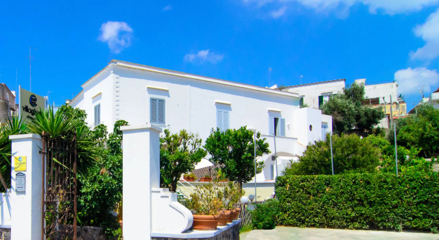 Villa Giusto, Buchen Sie Villa Villen in Ischia, Villa
