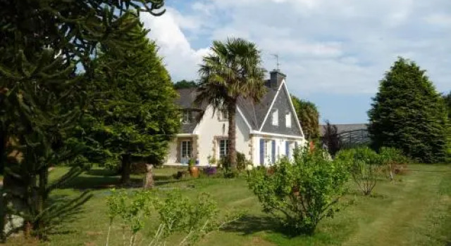 Les Trois Fontaines, Забронировать Отель Отели Finistère с парковкой, Парковка