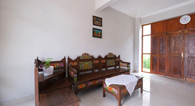 OYO 3906 Dalem Putu Sanjaya Syariah, Reserva ahora Hotel Ngaglik Provincia de Yogyakarta