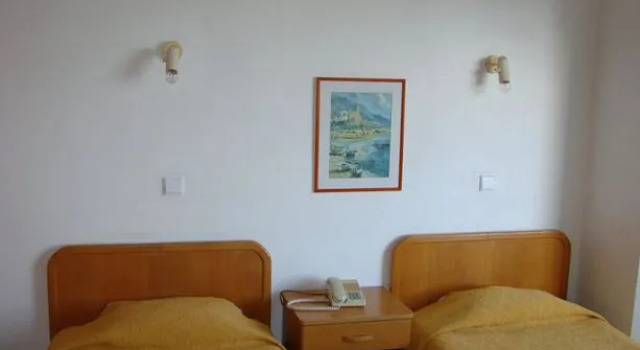 Residencial Central, Boek Hotel Porto Santo Madeira