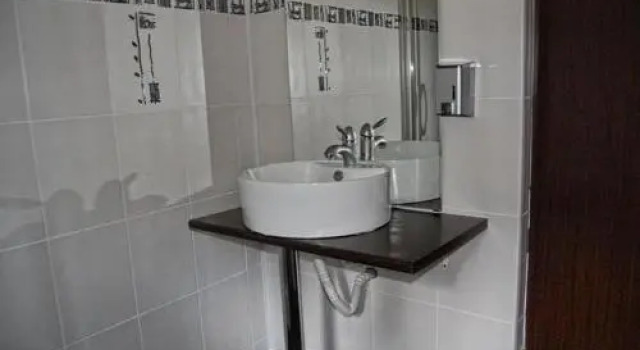 Pietrele Doamnei, Prenota Hotel Campulung Moldovenesc Suceava