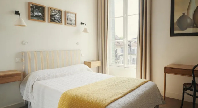 Номер Classic Hôtel Bristol Pau