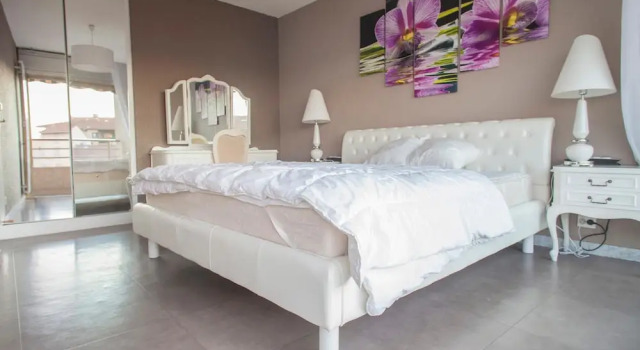 La Licorne Apartment 2, Забронировать Апартаменты/квартира Отели Канн с завтраком, Завтраки
