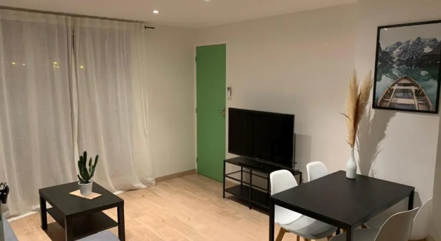 Superbe T3 Sejour Marseille Clim 2 Balcons Timone