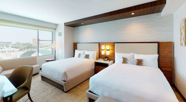 Номер Deluxe JW Marriott, Anaheim Resort