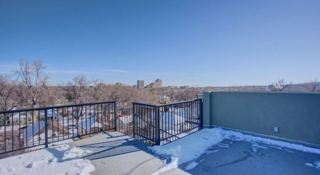Вилла Modern Rooftop Patio New-build Townhome in COS
