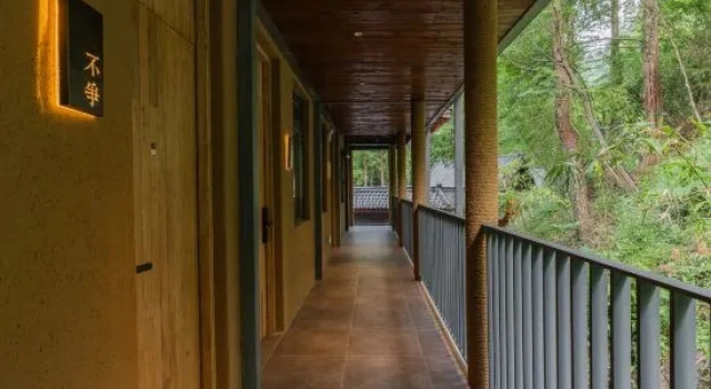 Wudang Mountain Xiaoyao Residence (Xiaoyao Valley Scenic Area Store), Boek Hotel Shiyan Hubei