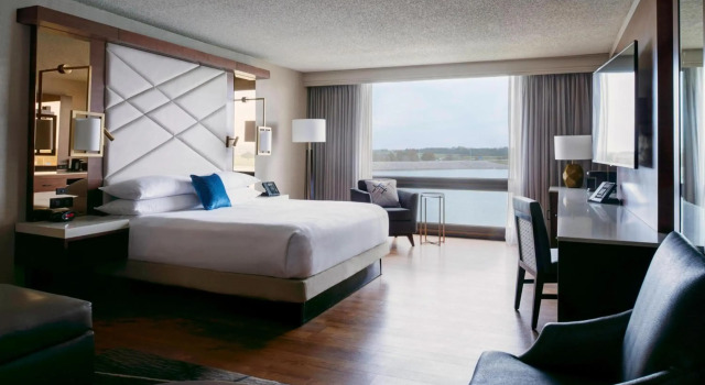 Kansas City Airport Marriott, Забронировать Отель Канзас-Сити Миссури