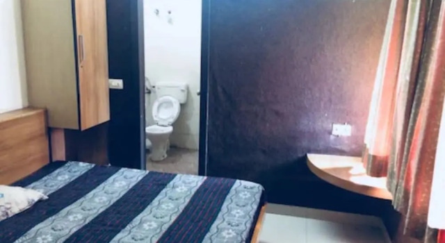 Goroomgo Shamyana Hotel Punjab, Book Hotel Hoteller i Pathankot med parkering, Parkering