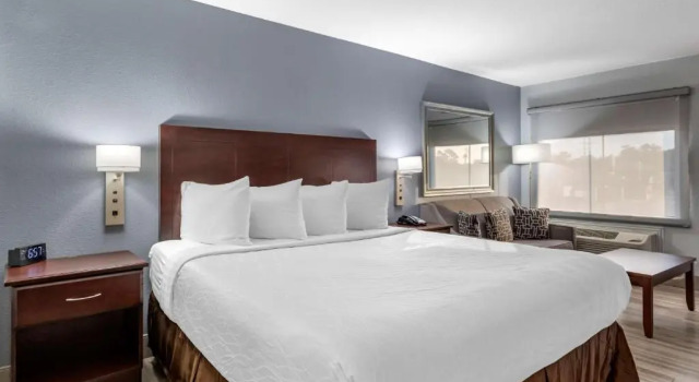 Номер Standard Best Western Plus Orange County