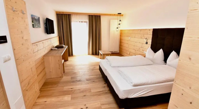 Hotel Kristall