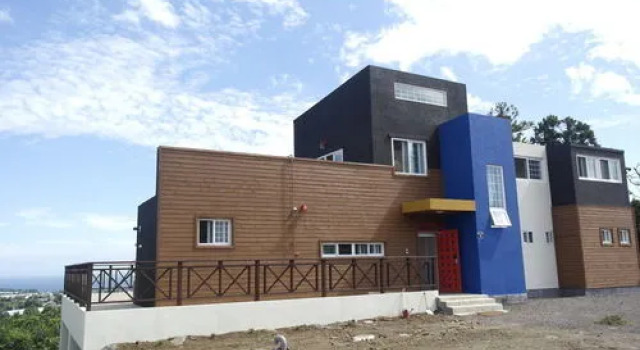 Blue Pony Guesthouse, Забронировать Отель Отели Согвипхо с парковкой, Парковка