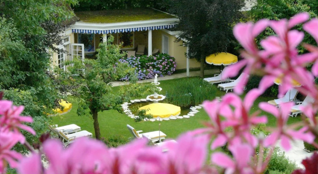 Номер Luxury Hotel & SPA Fontenay