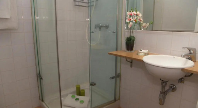 Апартаменты Alcam Bailen Garden