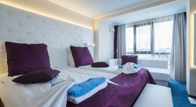 Двухместный номер Standard с балконом Perla Royal Hotel - All Inclusive