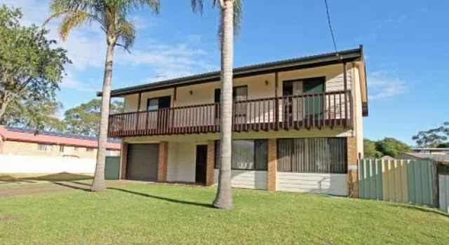 House that has the Lot