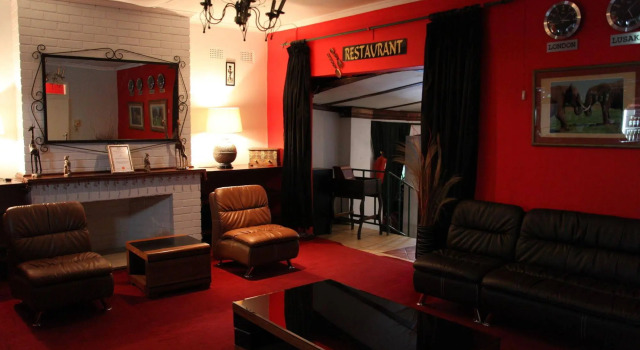 Africanza Lodge and Restaurant