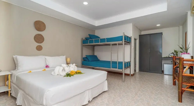 Двухместное семейное бунгало Lanta Beachfront Resort