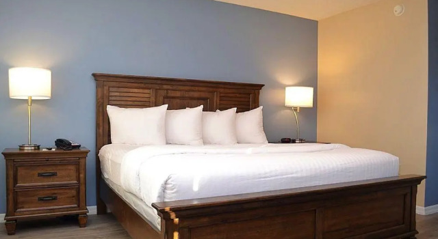 The Palmer Inn & Tennis Club, Book Hotel Hoteller i Rockledge med pool, Swimmingpool