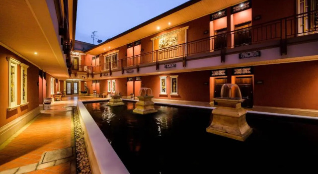 RedDoorz Plus Ruen Rattana Resort, Забронировать Курортный отель Отели Нонтхабури с парковкой, Парковка