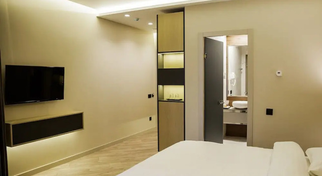 Balkonlu Standart çift kişilik oda VisPas Hotel