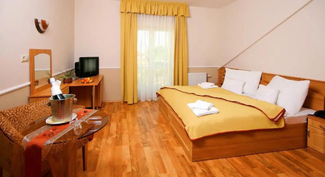 Двухместный номер Standard Nefelejcs Hotel