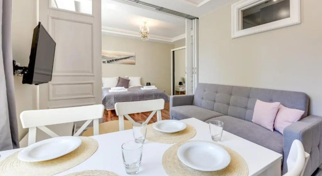 Студия Costa Brava - Ekonomiczne noclegi w Sopocie by Lion Apartments