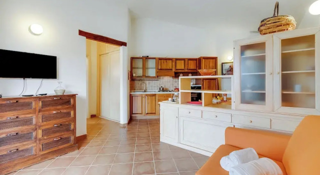 Il Borgo 16/12 600m From The Beach