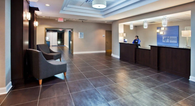 Holiday Inn Express Atlanta West - Theme Park Area by IHG