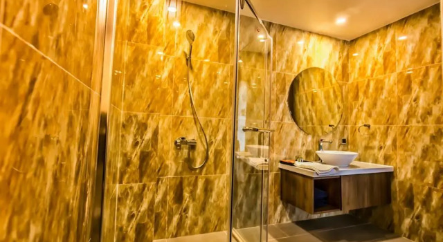 Двухместный номер Deluxe с балконом Coral Bay Resort