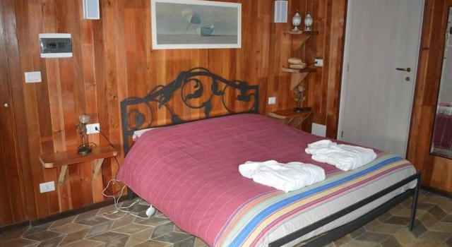 Luovo e la faina, Buchen Sie Bed & Breakfast Busca Piemont
