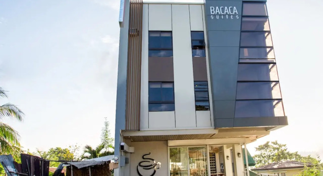 OYO 521 Bacaca Suites, Prenota Hotel Hotel a Mindanao con parcheggio, Parcheggio
