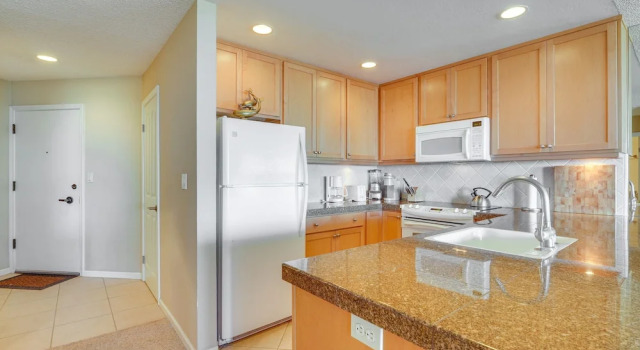 Watsonville Condo w/ Ocean Views & Beach Access