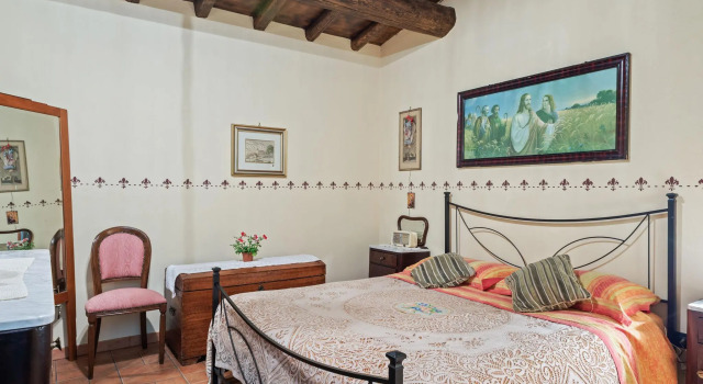 Hill-View Villa in Maletto with Garden, Book Villa Maletto Etna