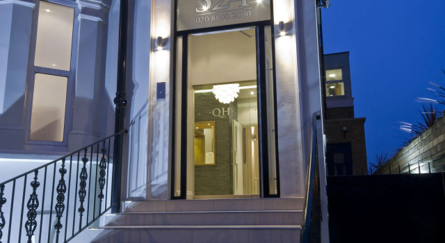 Queens Hotel